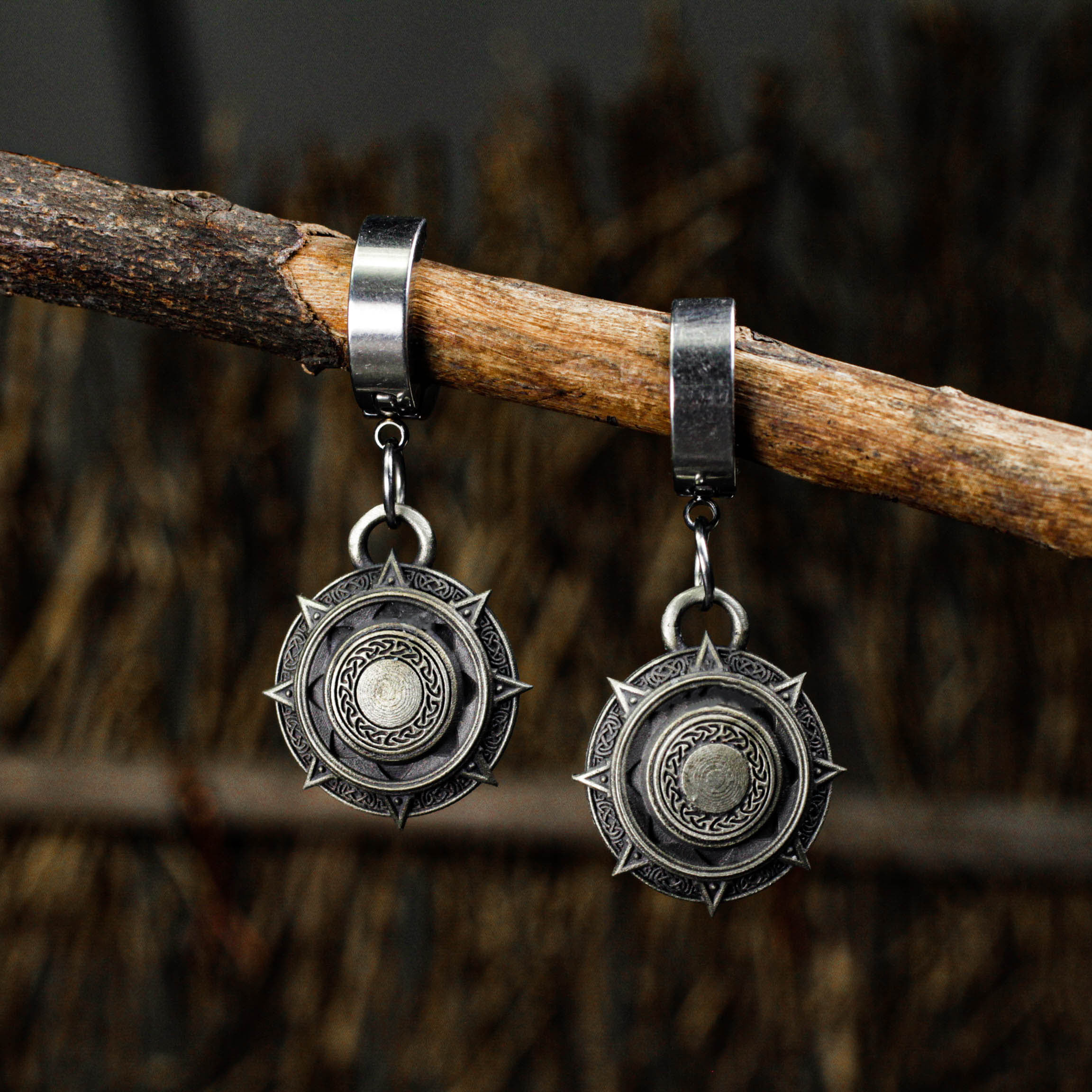 北欧の太陽の印章イヤリング - 925シルバーゴシックルーンサークルジュエリー、バイキングの守護アミュレット