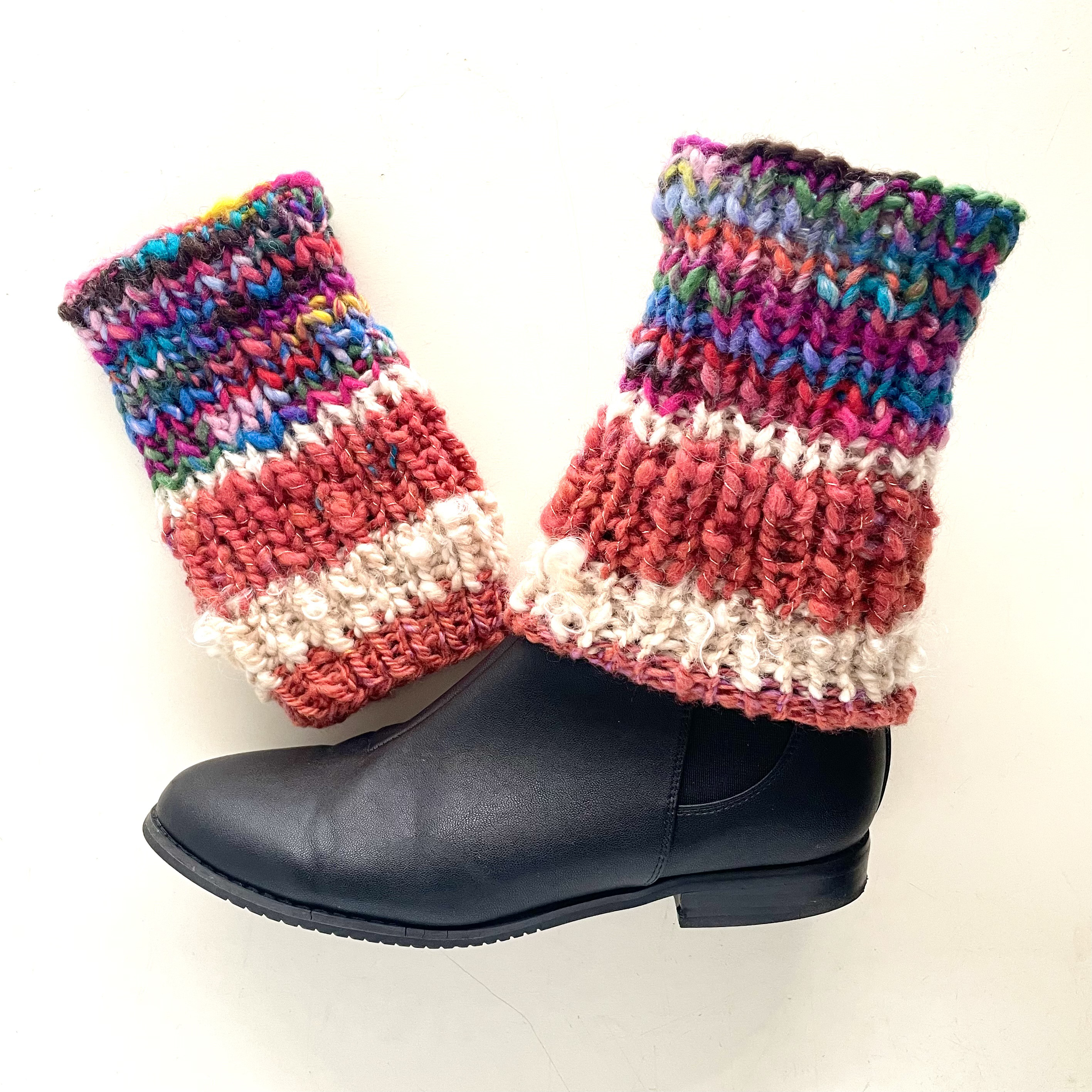 手紡ぎ手編みのレッグウォーマー　カラフル　Ｌ-217