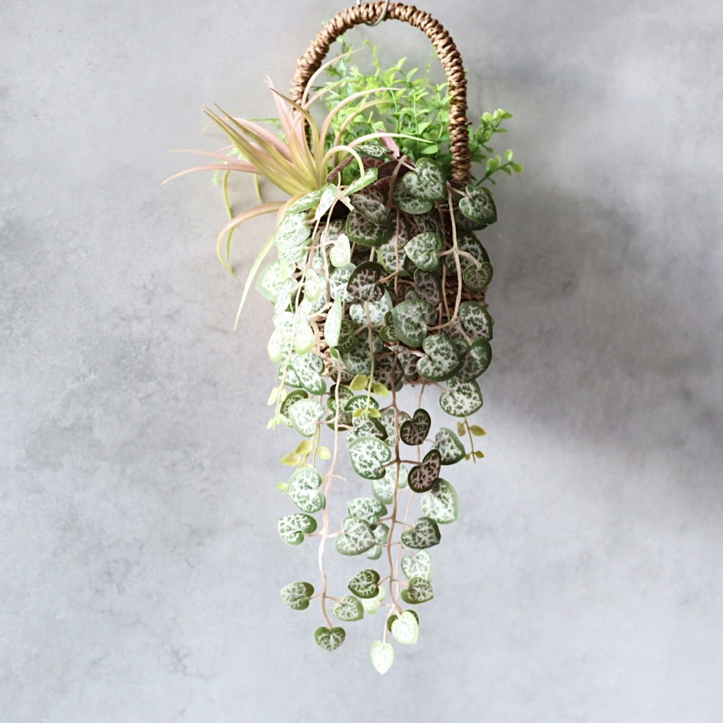 フェイクグリーン ハンギング かご ハートカズラ エアプランツ チランジア ユーカリ 観葉植物 壁掛け 玄関 リビング