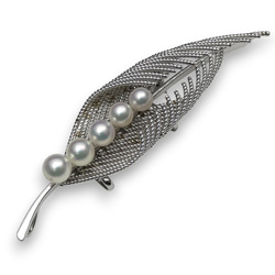 黒真珠ペンダントトップ プラチナ（PT900枠）タヒチ南洋黒蝶真珠約14.7