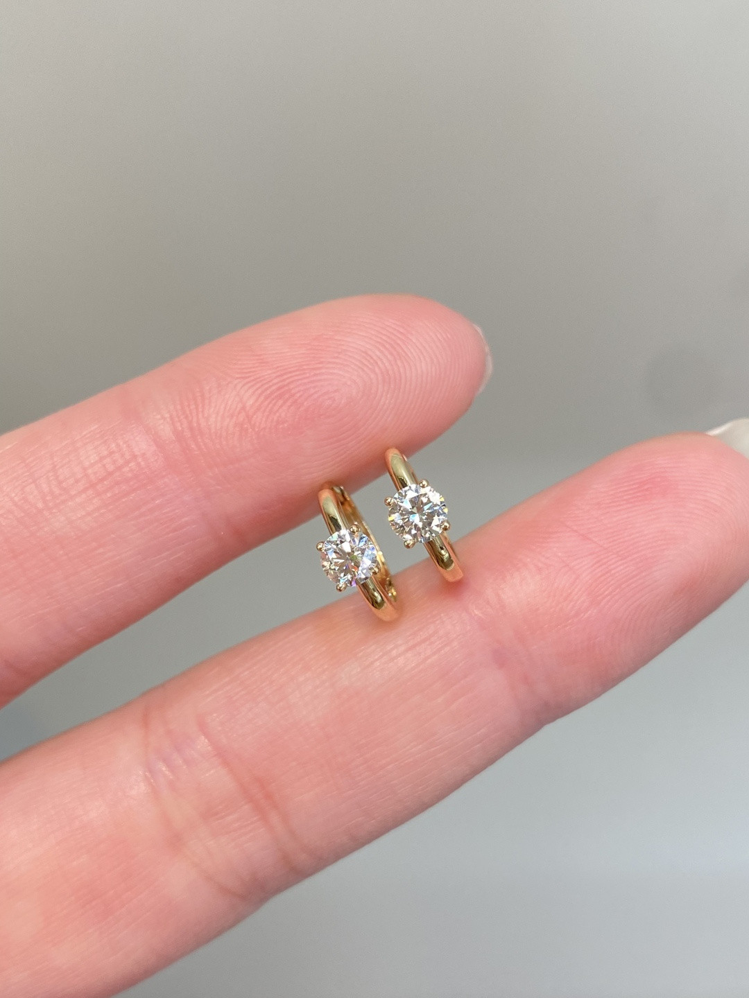 天然ダイヤモンドフープピアスk18 5212