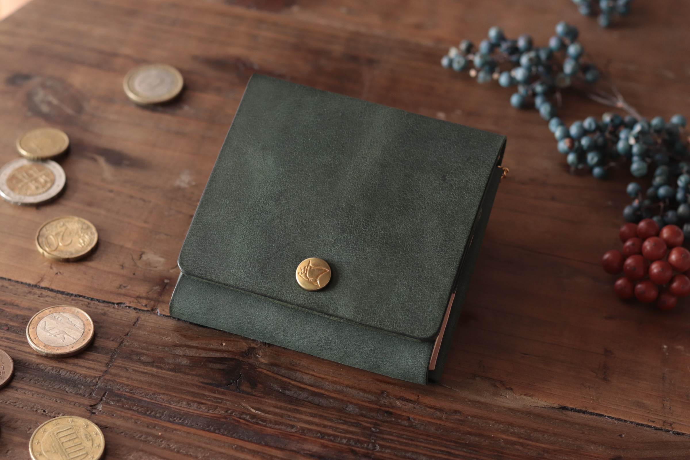 【現品販売･4月閉店】ディープグリーン【シンプルハーフwallet】鍵収納付き/チェーン付き/牛革/革工房Broonie