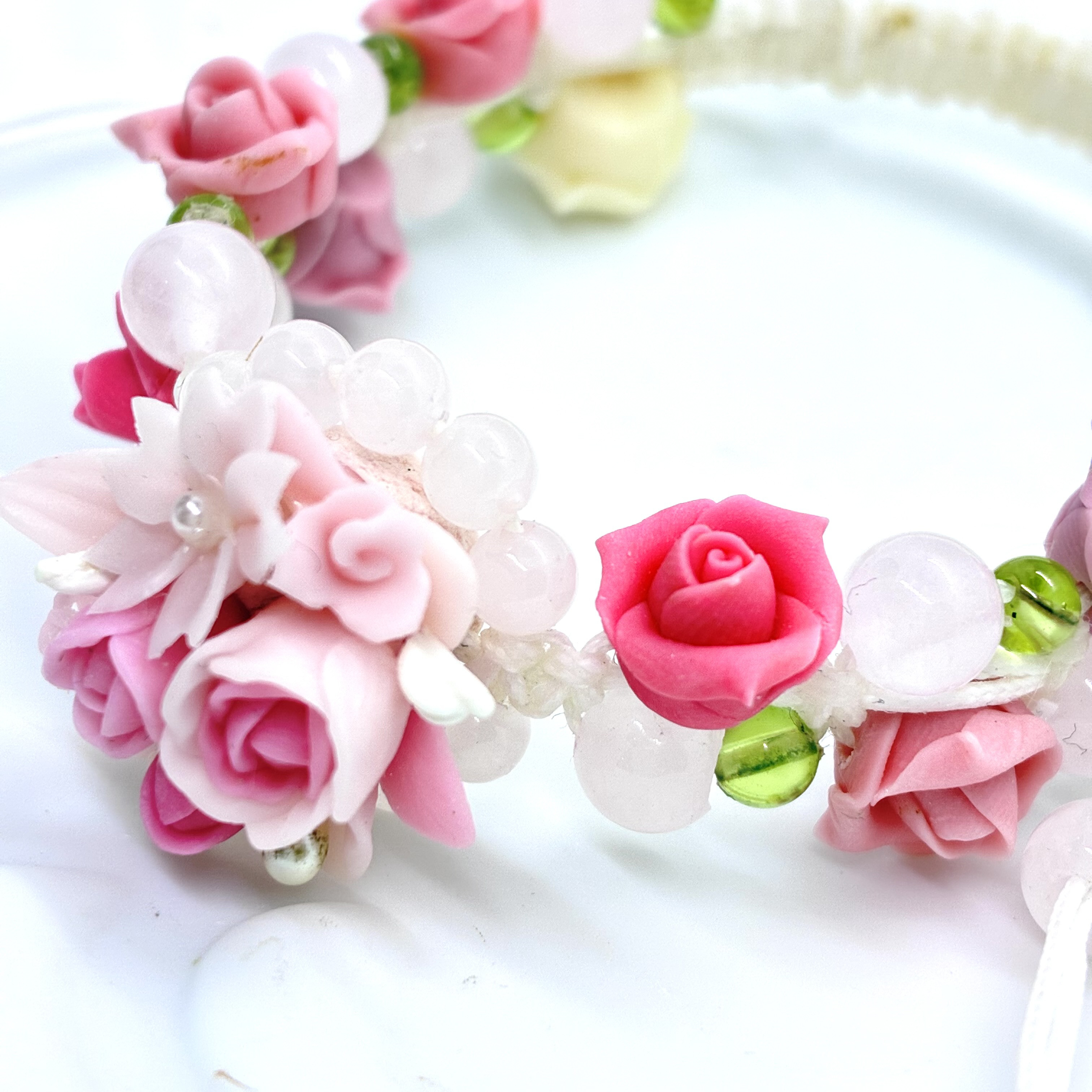 薔薇ブーケと天然石のローズガーデン編み込みブレス☆ピンク