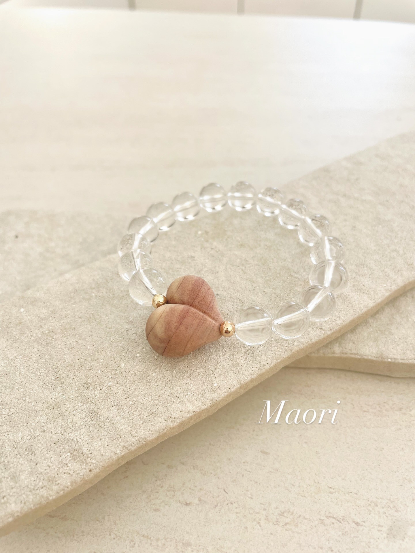 ハート柏木 × 水晶  天然石ブレスレット