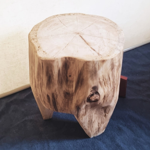 ひのきの椅子 高さ35cm 切株テーブル・スツール 炙り 椅子（チェアー