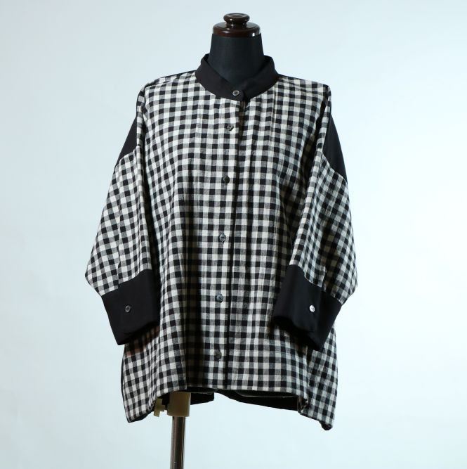大人カジュアルバンドカラーシャツ！！　コットン・リネン　　黒チェック
