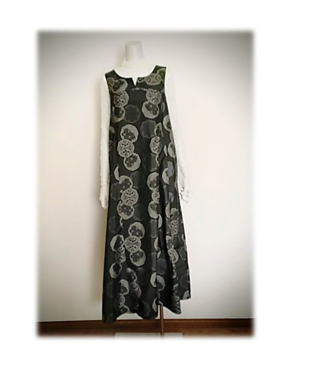 485　１点物　ジャンパースカート　テントラインワンピース　大島紬　小さいサイズ　黒