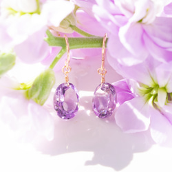 サーペンティン（リーフカービング）と天然石（ペリドット・スぺサル