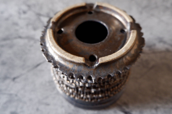 6.5号燻し金彩鉢421　塊根植物　多肉植物　アガベ　盆栽　植木鉢　作家鉢　鉢台　沖縄 6枚目の画像