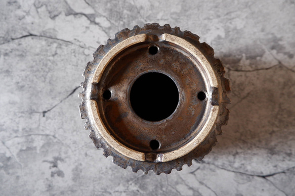 6.5号燻し金彩鉢421　塊根植物　多肉植物　アガベ　盆栽　植木鉢　作家鉢　鉢台　沖縄 7枚目の画像