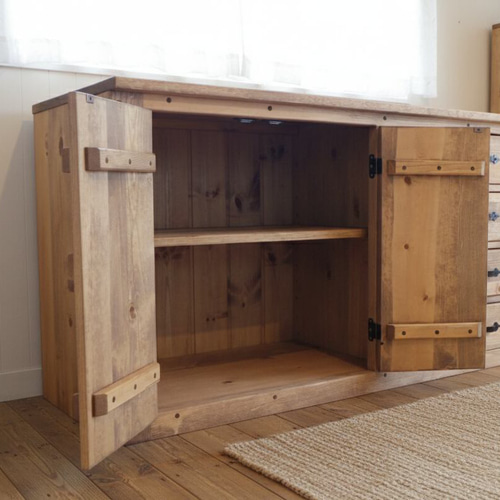 アメリカンカントリー 1650sideboard 彫刻 麦穂彫刻 くり抜き 戸棚