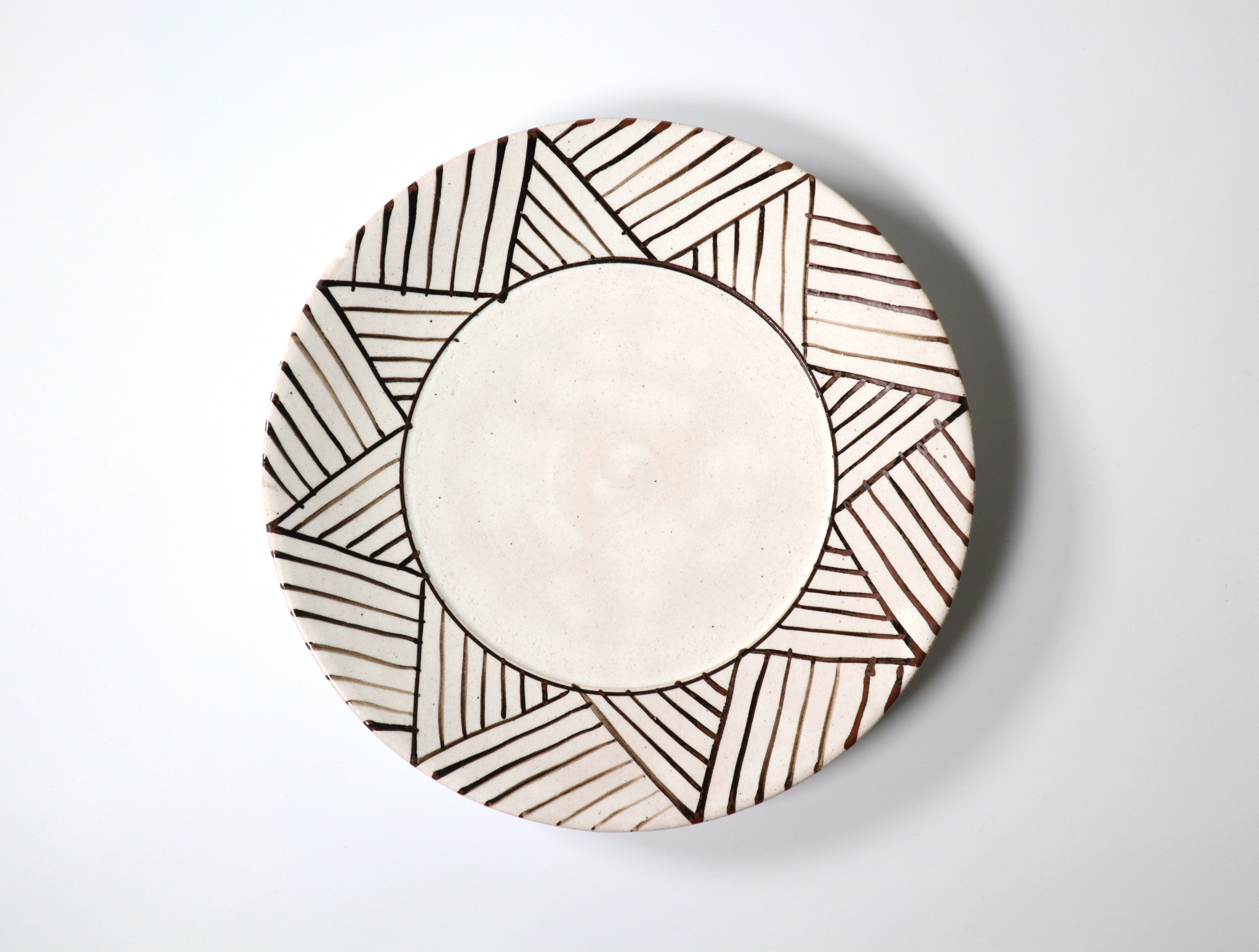 幾可紋７寸プレート　白