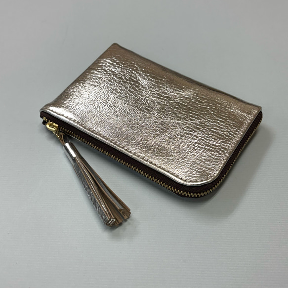 新サイズ登場！　ピッグスキンのスリムなお財布　ミドルサイズ　メタリック 11枚目の画像