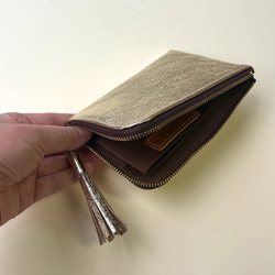 新サイズ登場！　ピッグスキンのスリムなお財布　ミドルサイズ　メタリック 5枚目の画像