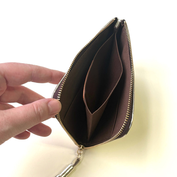 新サイズ登場！　ピッグスキンのスリムなお財布　ミドルサイズ　メタリック 7枚目の画像