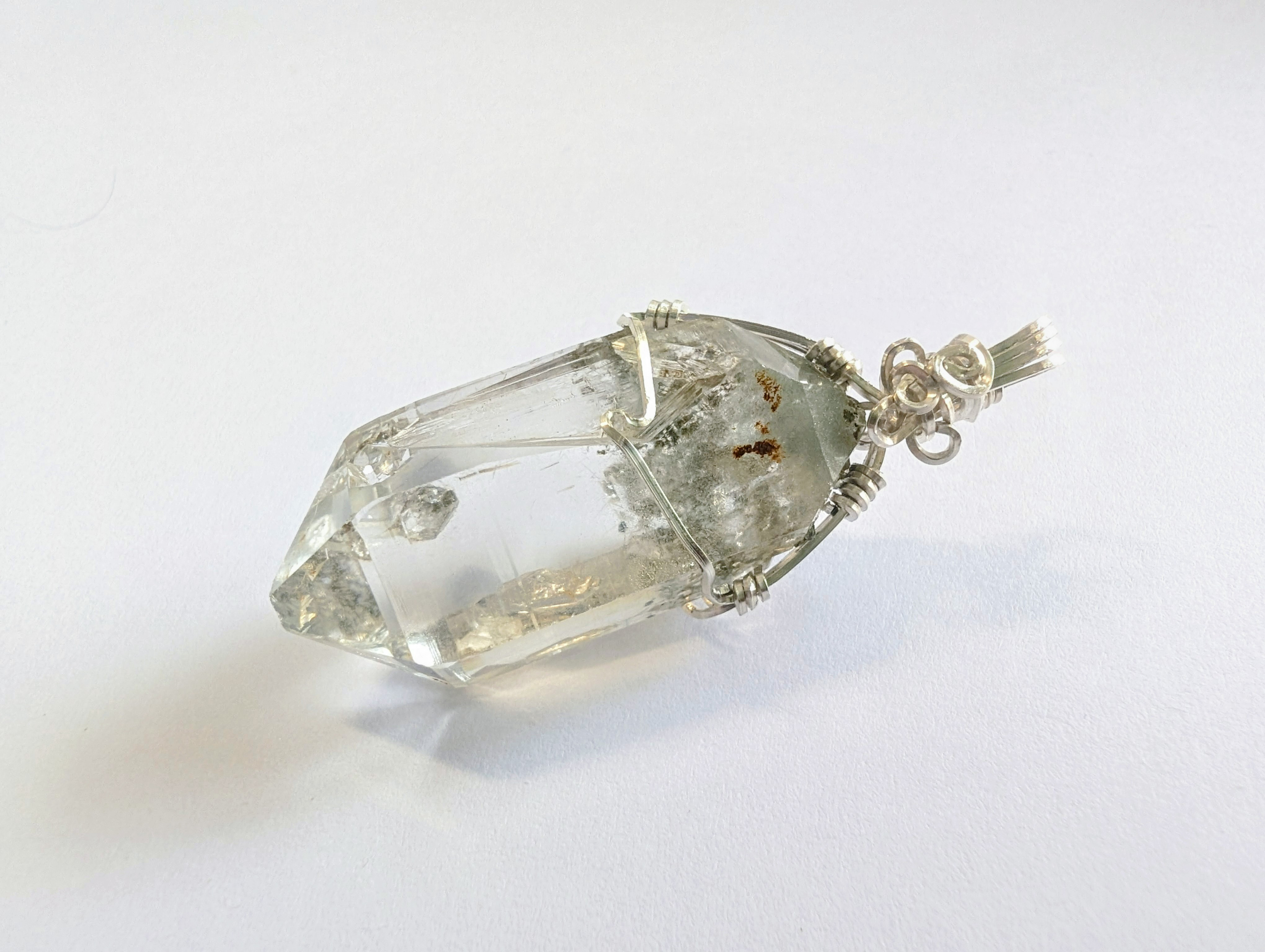 シルバー925  インド ヒマーチャルプラデッシュ州 マニハール クォーツ 水晶 ペンダント 6,240円