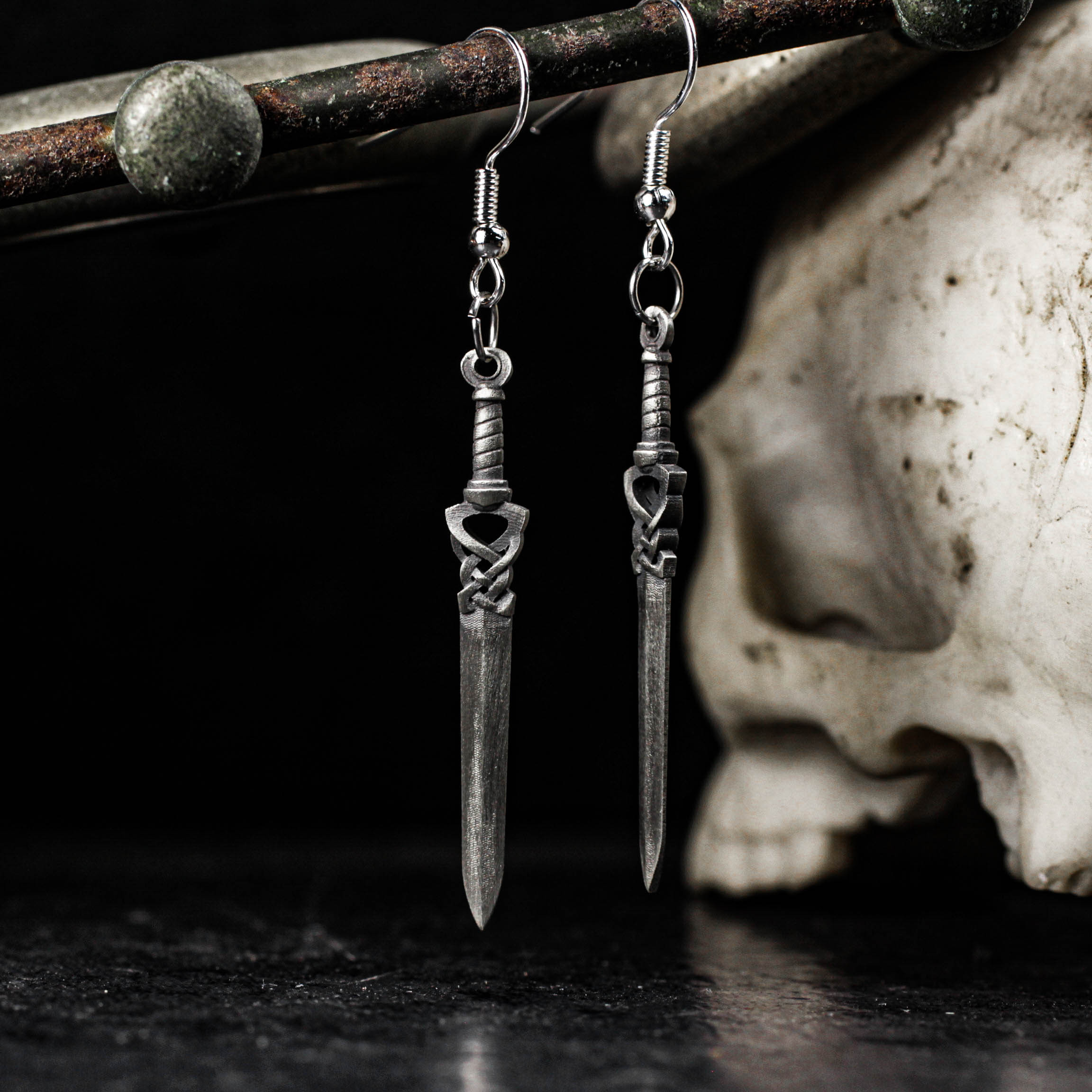 両刃剣イヤリング - 925シルバーハンドメイドゴシック戦士イヤリング