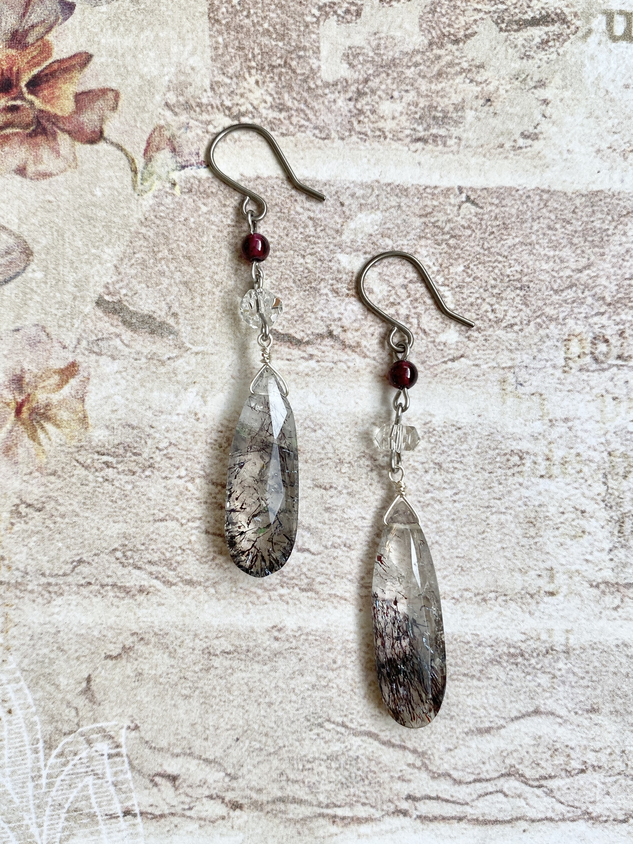 スーパーセブン　雫ピアス