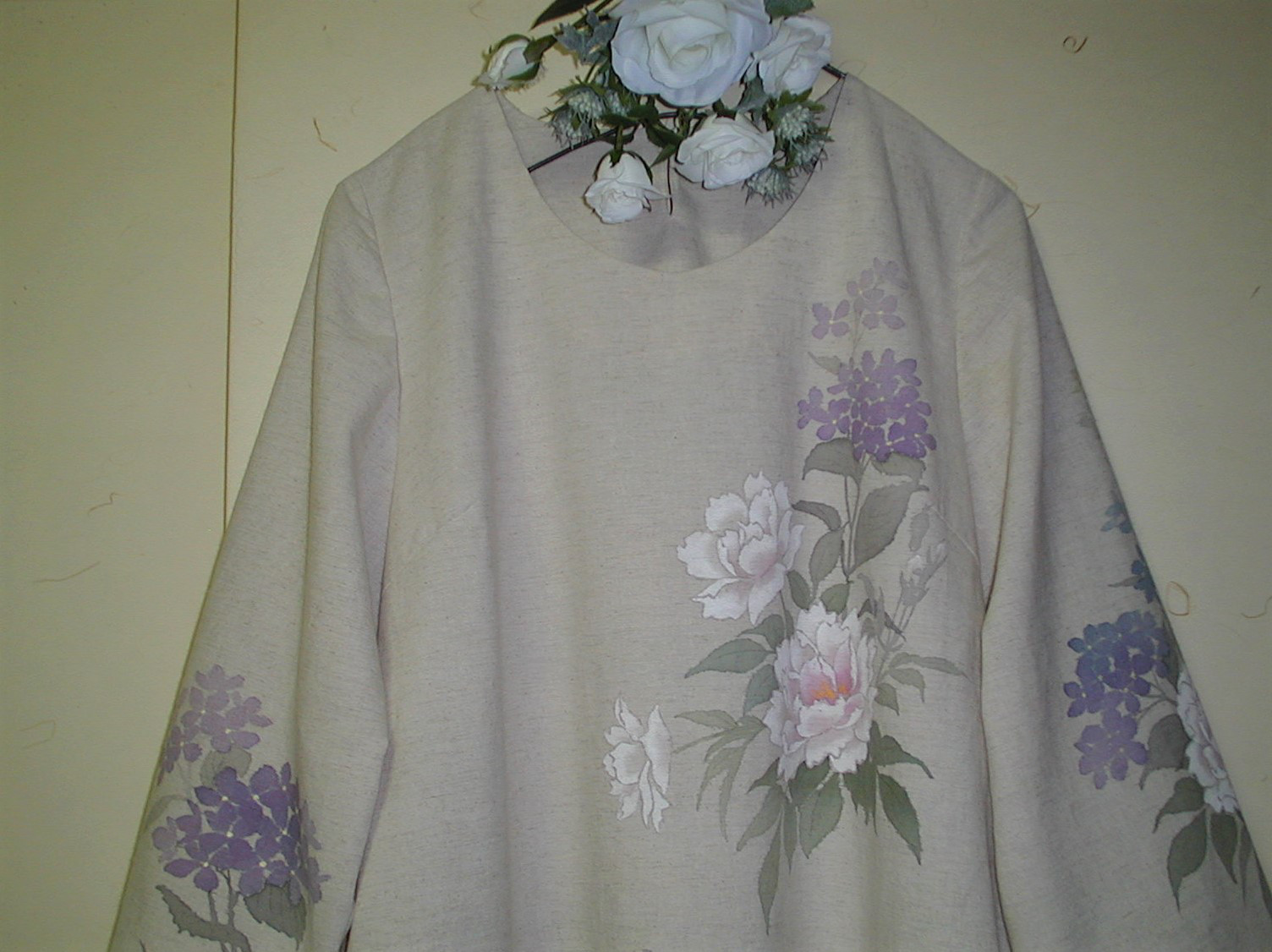 オーダーメイドオリジナル作品、ふんわり優しいコットンリネン京友禅素描のお花柄ブラウス、チュニックハンドメイド