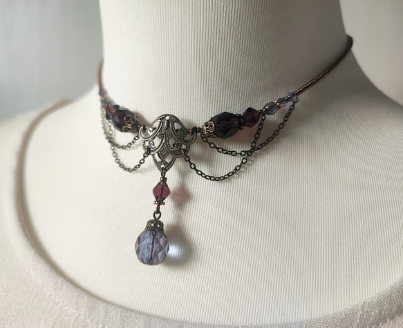 紫ビーズのレースデザインチョーカーネックレス 4枚目の画像