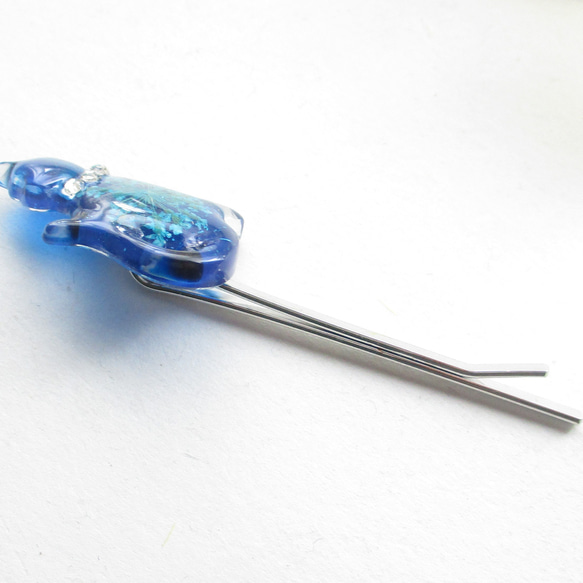 蒼蒼のクォーツニャンコと呼ばれていたのは、川風をこよなくあいする「ギンジ」でした♪<1点ものヘアピン>HP285 3枚目の画像