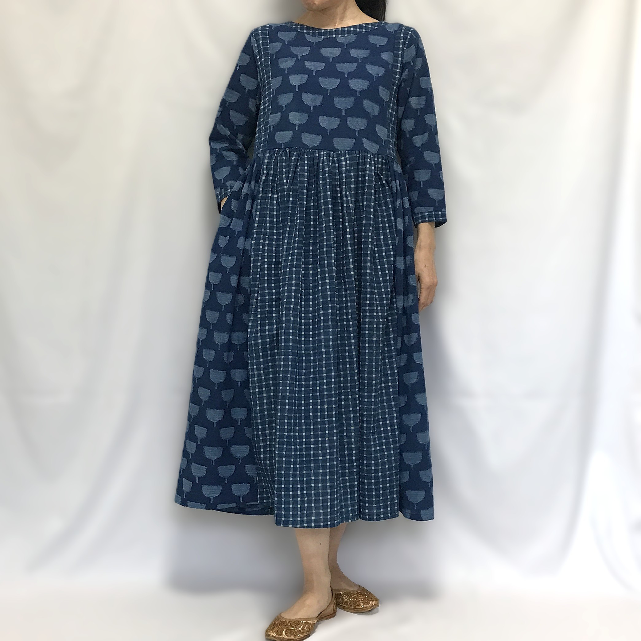 インディゴ切り替えワンピース　M/Lサイズ