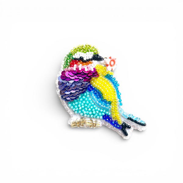 奇跡の配色小鳥のビーズ刺繍ブローチ｜春色・存在感のある一点もの
