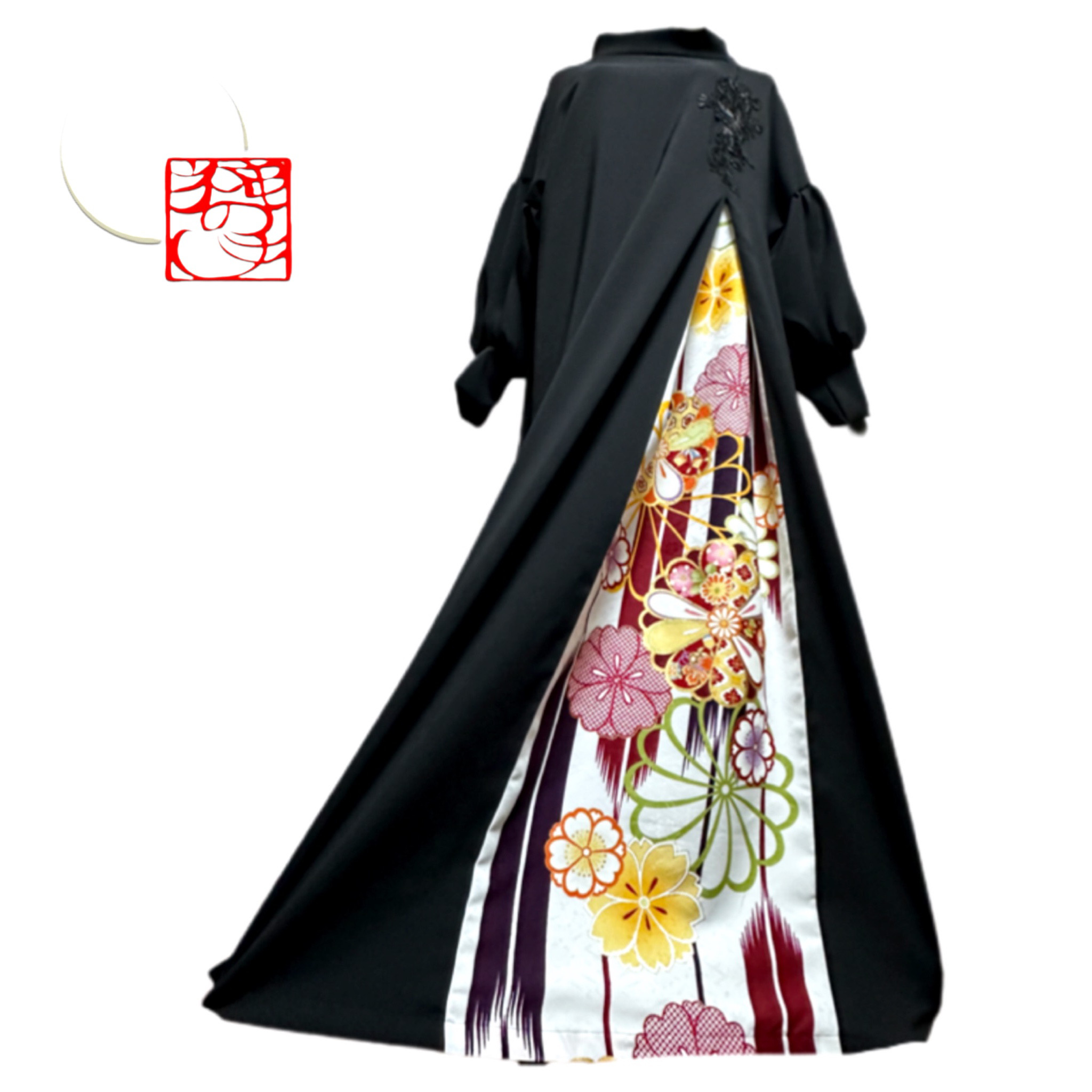 超ロング　振袖　着物リメイク　ドレス　和柄　ワンピース　黒×矢絣に菊や桜　ぽわん袖　モックネック　丈135 L〜3L