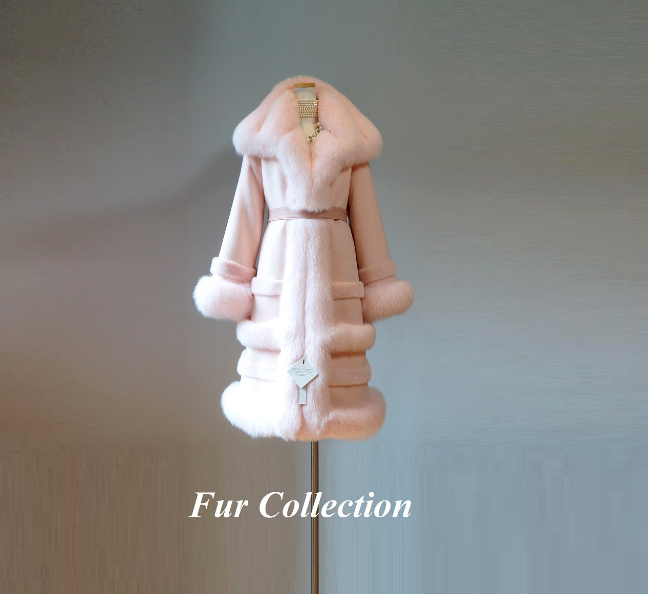 ヨーロッパプリンセスを思わせる☆ ピンクファーコートフォックス×ミンクコートウールコート新品処分　エレガントな毛皮コート