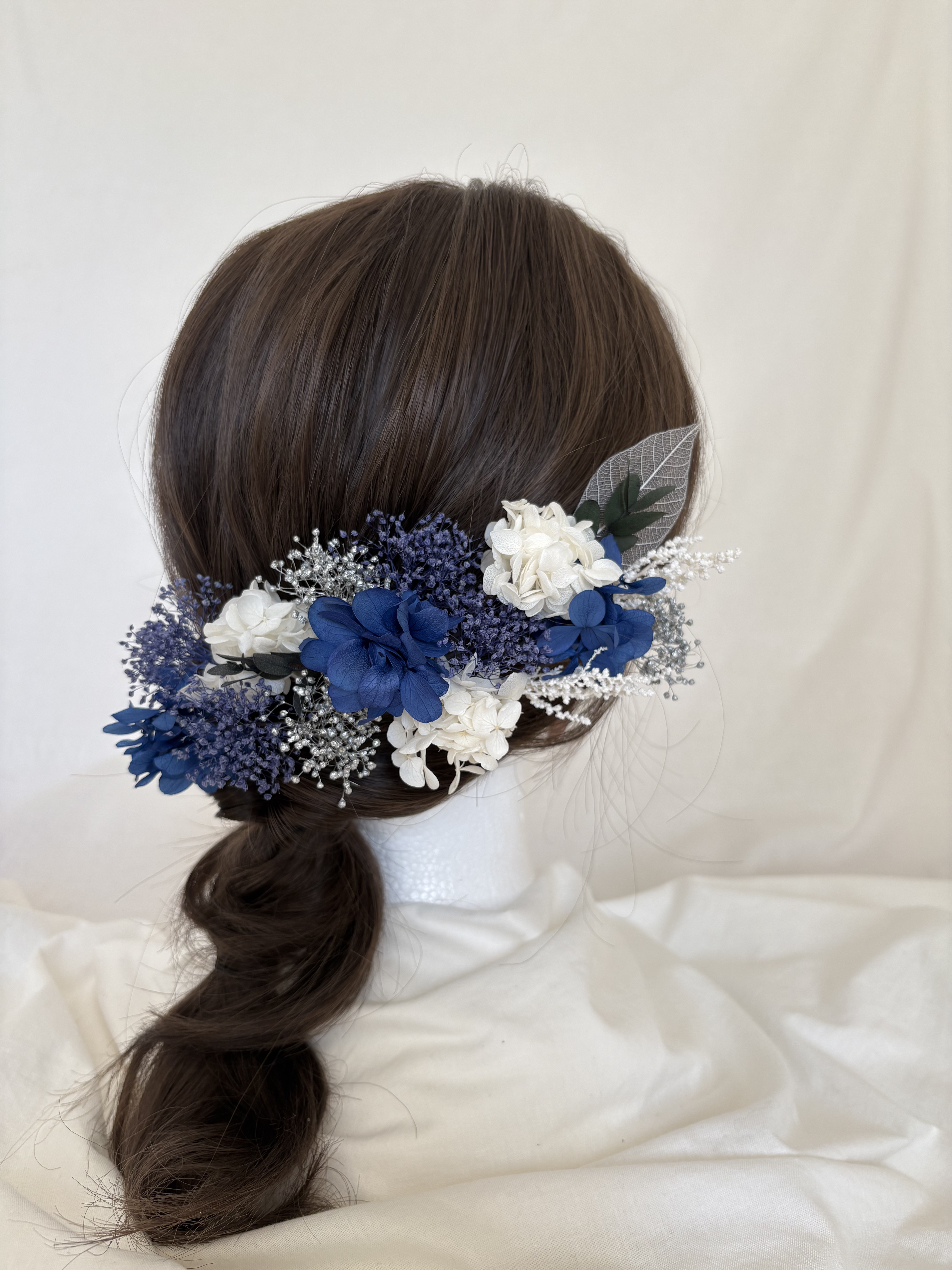 新作　青とシルバーの髪飾り