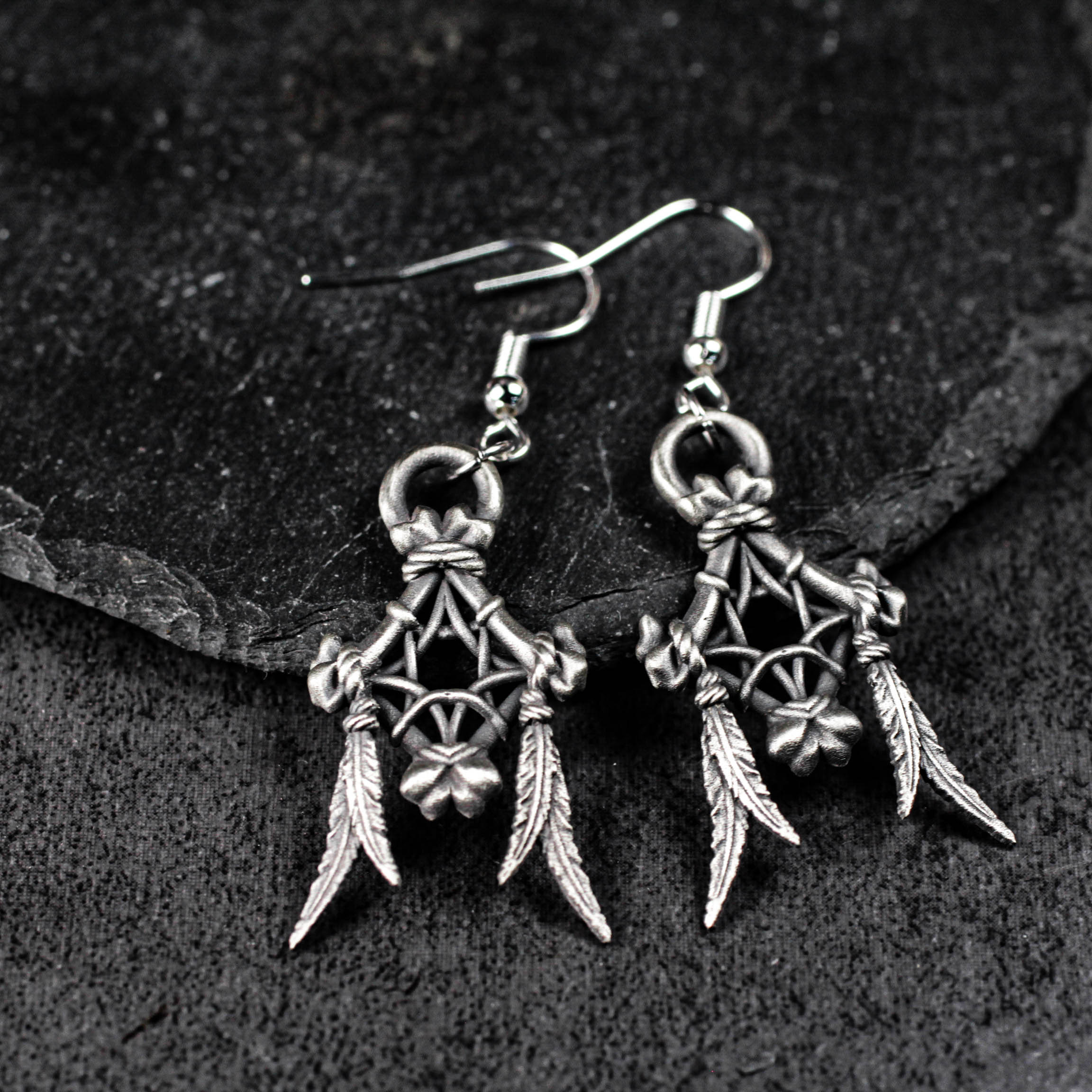 スピリットウェブイヤリング - 925シルバーハンドメイドゴシックシンボリックイヤリング