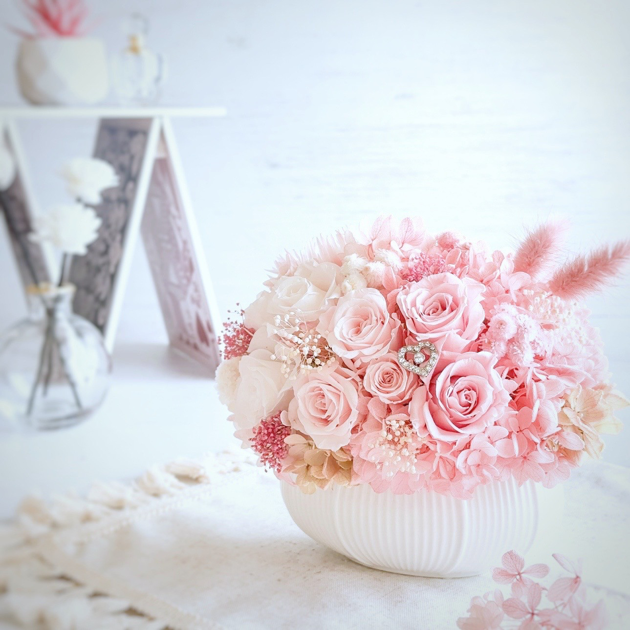 rosée tendre（ロゼ・タンドル） やさしいピンクのふんわりコンポートアレンジ /プリザーブドフラワー / コン