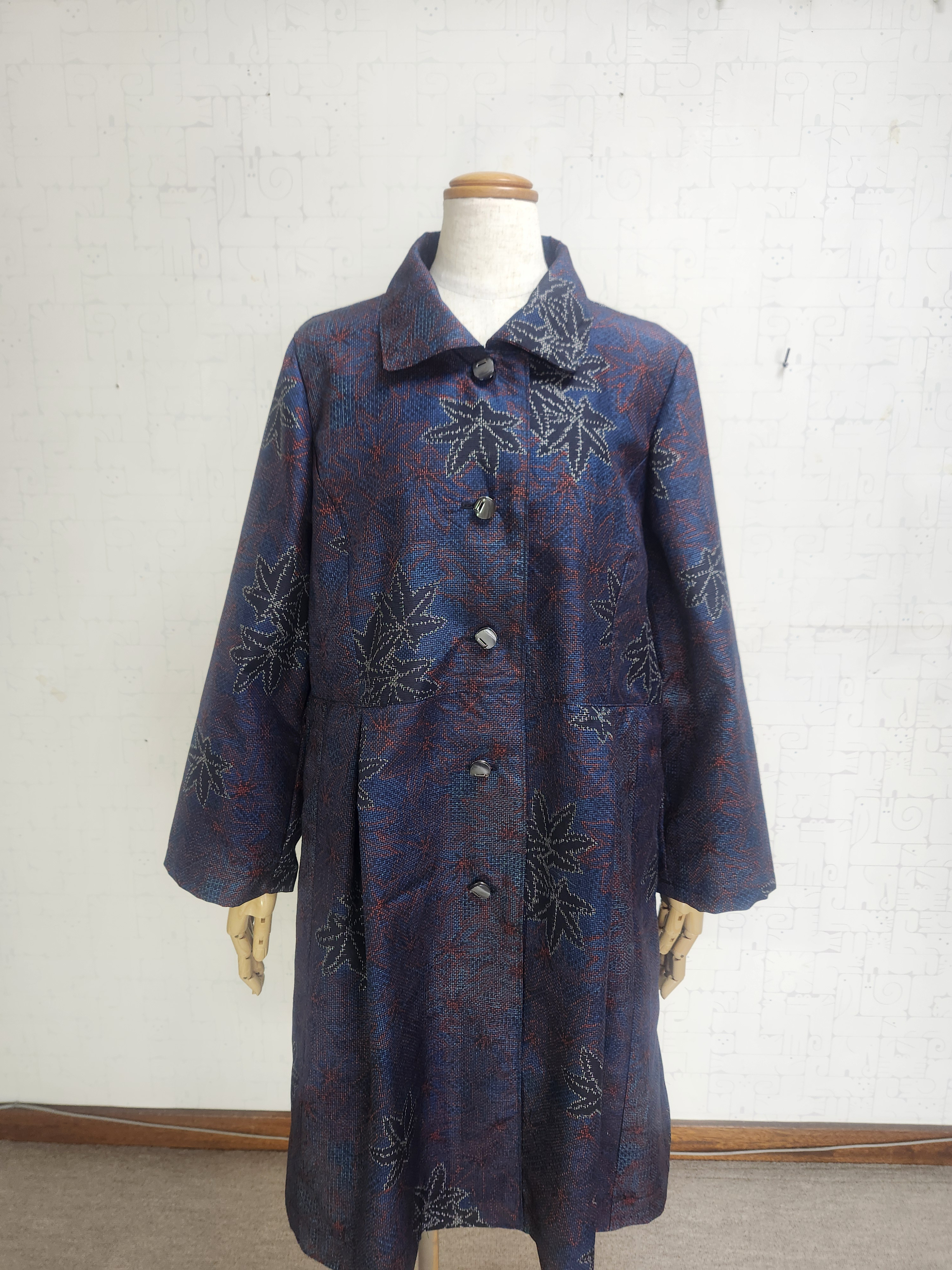 紬リメイク　タック入りコート