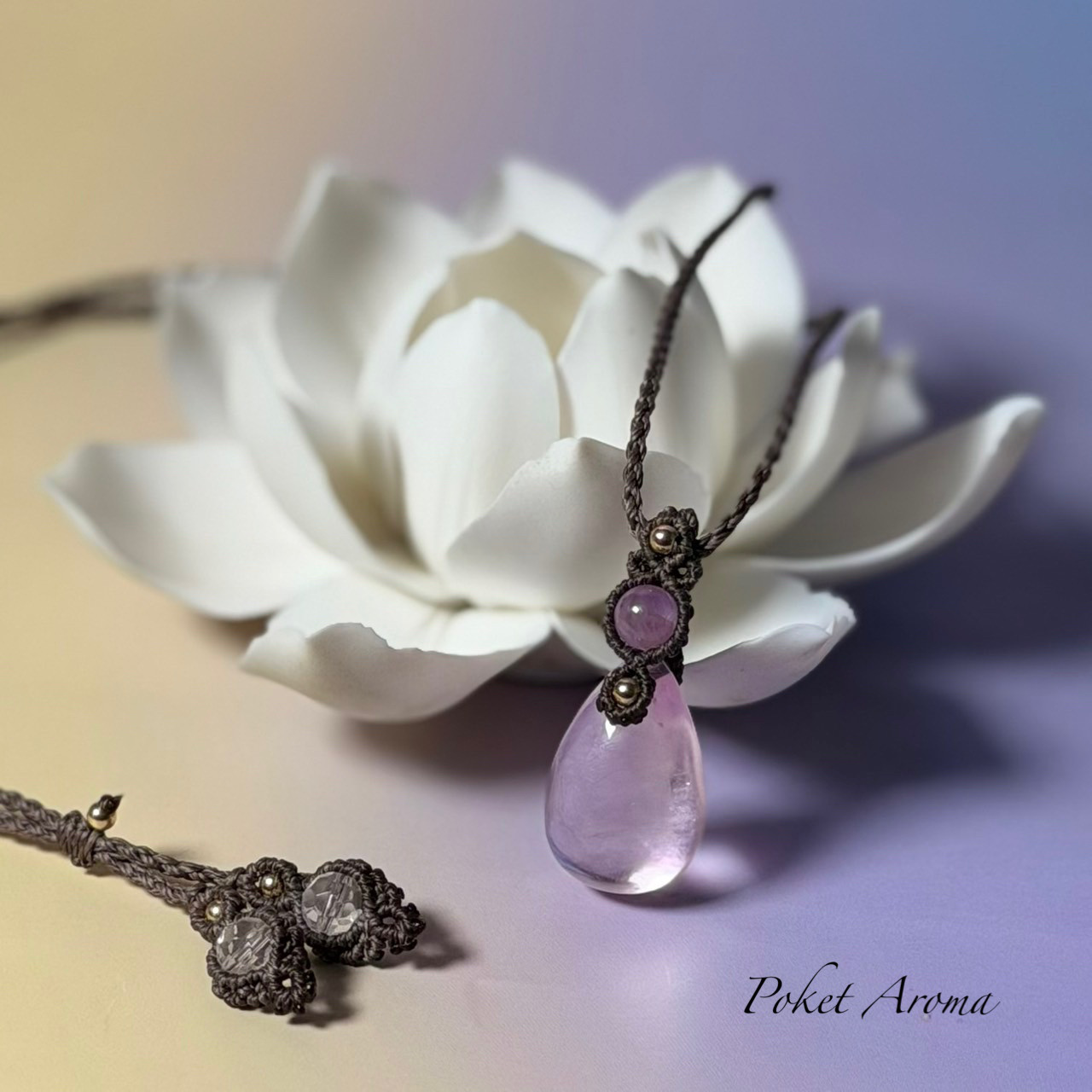 『春始』透明ピンクアクアマリンとピンクルビーのマクラメペンダントネックレス