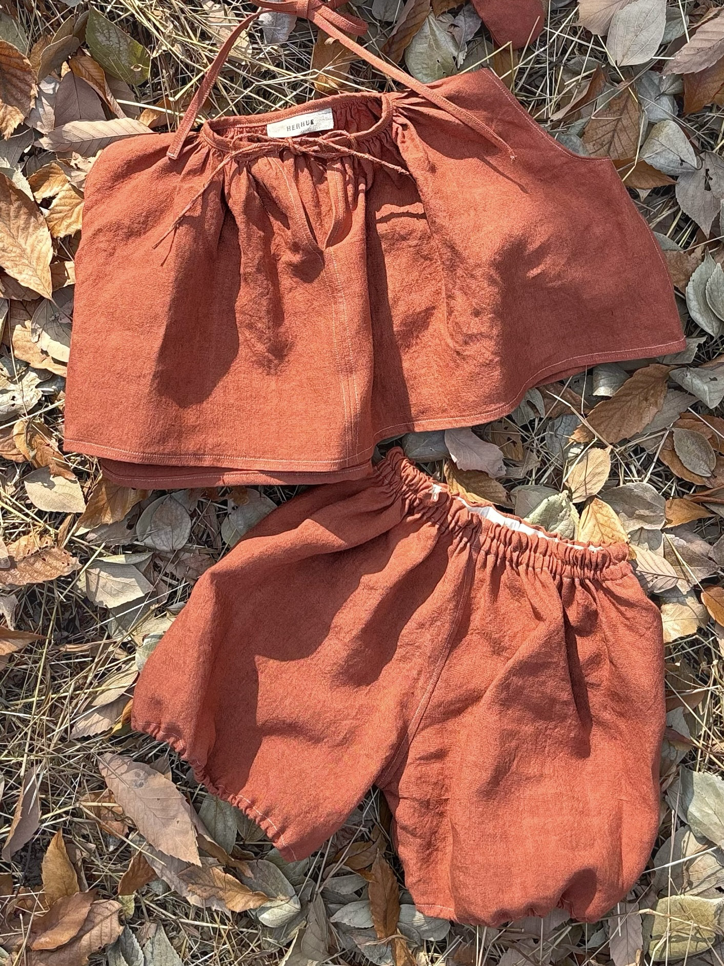 夕日リネンのセットアップ