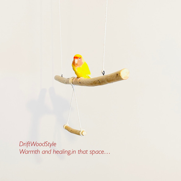 流木止まり木  70ｃｍのシンプルな天然流木の小鳥の止まり木 吊り下げタイプ インコ 鳥 ブランコ 自然木 N8 3枚目の画像