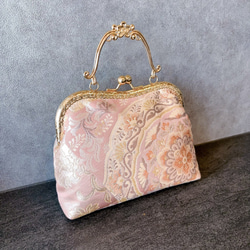 1点物本真珠加工帯！アンティーク口金♡格の高い濃密刺繍の最高級西陣帯地！人気の金通しモーブピンク系高級フォーマルバッグ 11枚目の画像