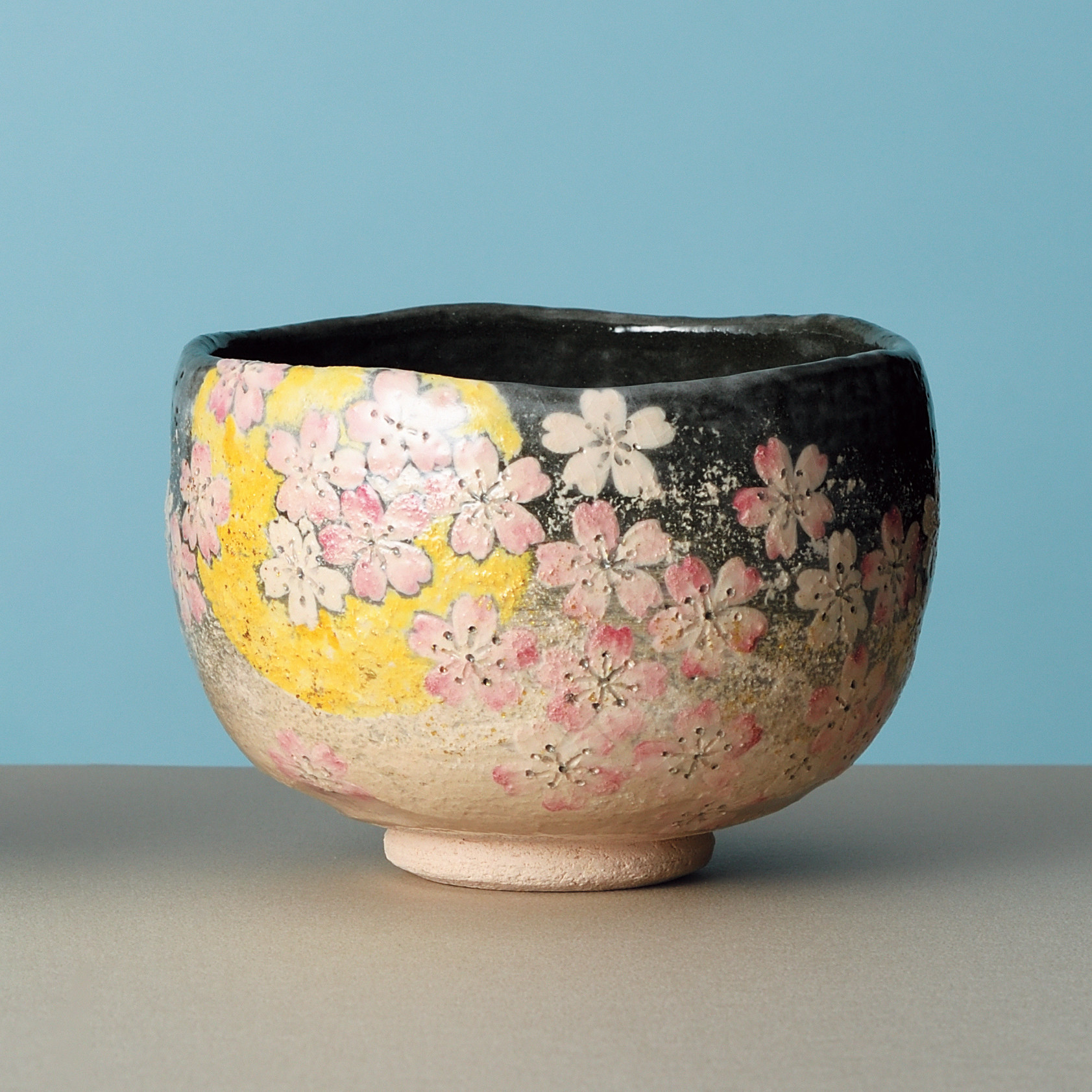 2026春 新作 楽焼〚月夜桜〛抹茶碗　楽入印　茶道具　季節茶碗　贈答品