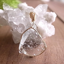 海碧の宝石 アズライトinバライト ペルー産 ペンダントトップ ワイヤー