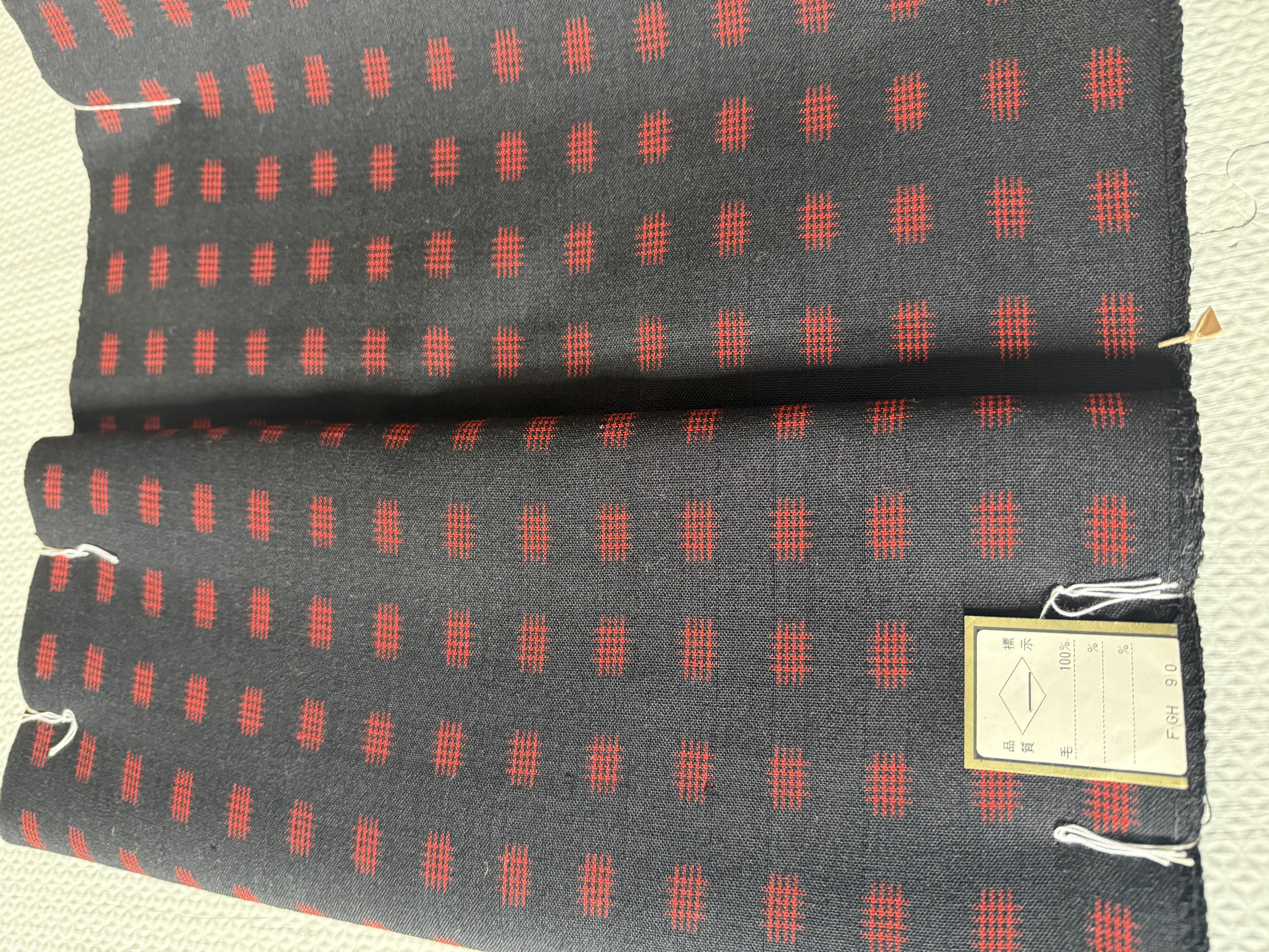 【着物リメイク】上質ウール　着物ワンピース　細見え効果　ウール　シャンスカ　V開