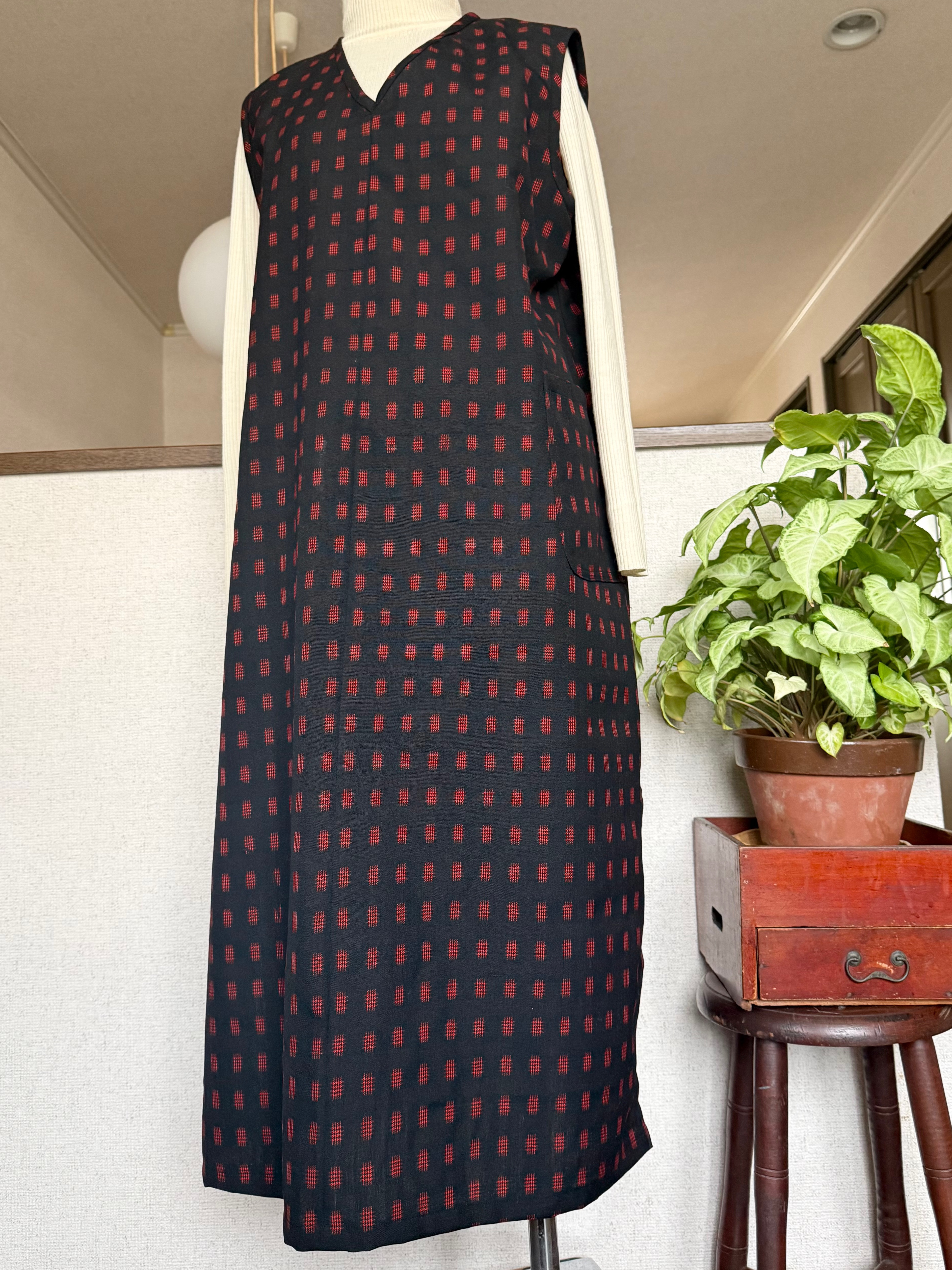 【着物リメイク】上質ウール　着物ワンピース　細見え効果　ウール　シャンスカ　V開