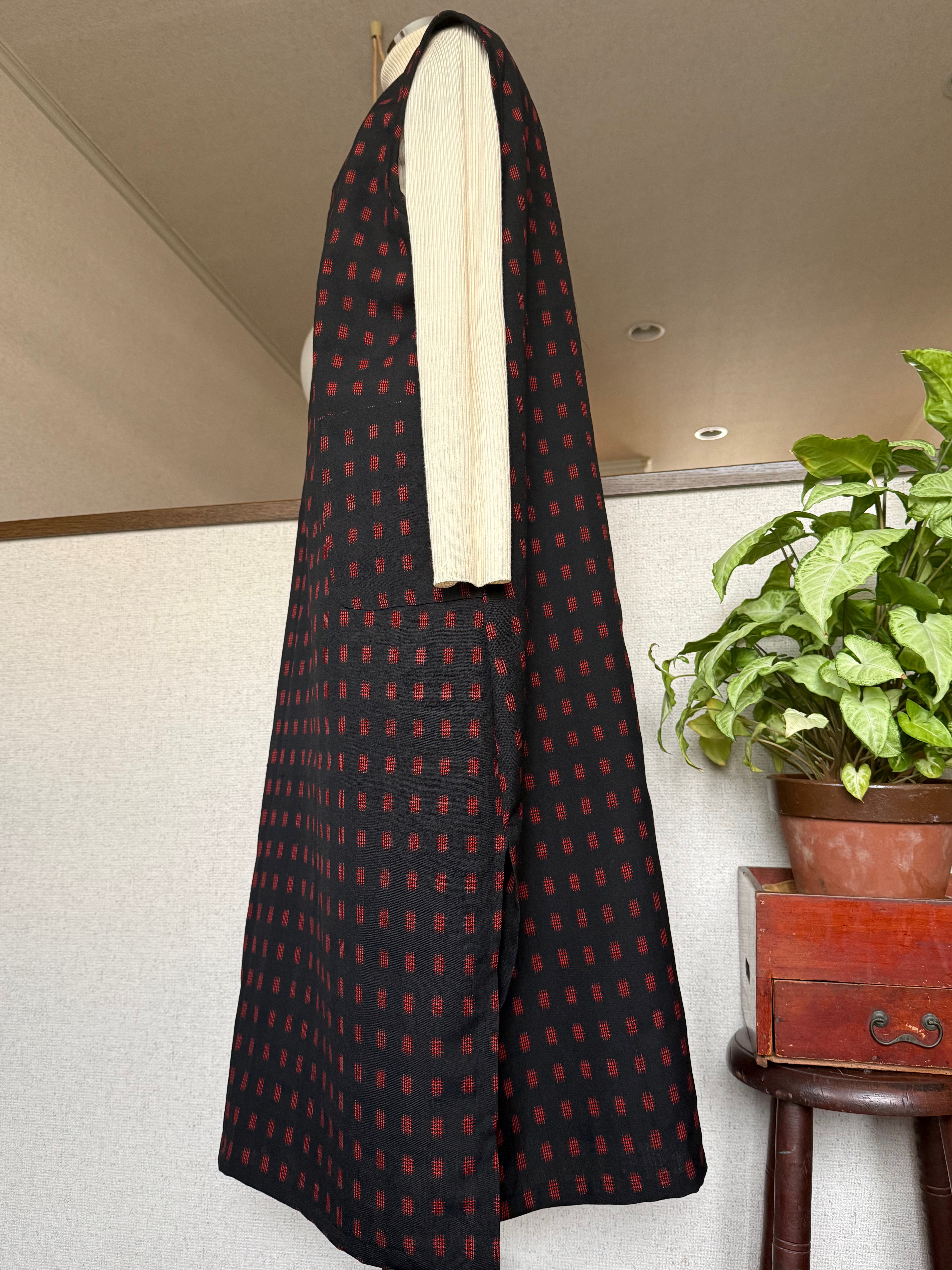 【着物リメイク】上質ウール　着物ワンピース　細見え効果　ウール　シャンスカ　V開