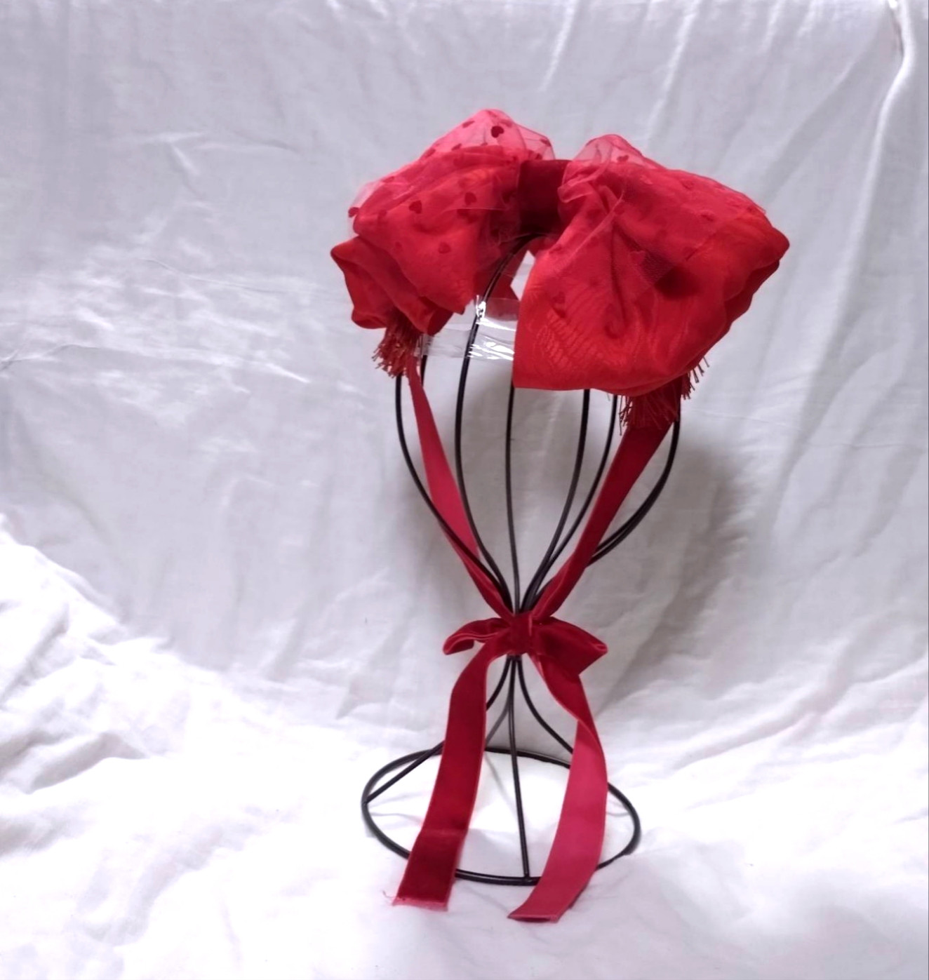 【117】七五三　志古貴　赤顎紐リボン付き　髪飾り　ヘッドドレス　雛祭り　成人式　慶事