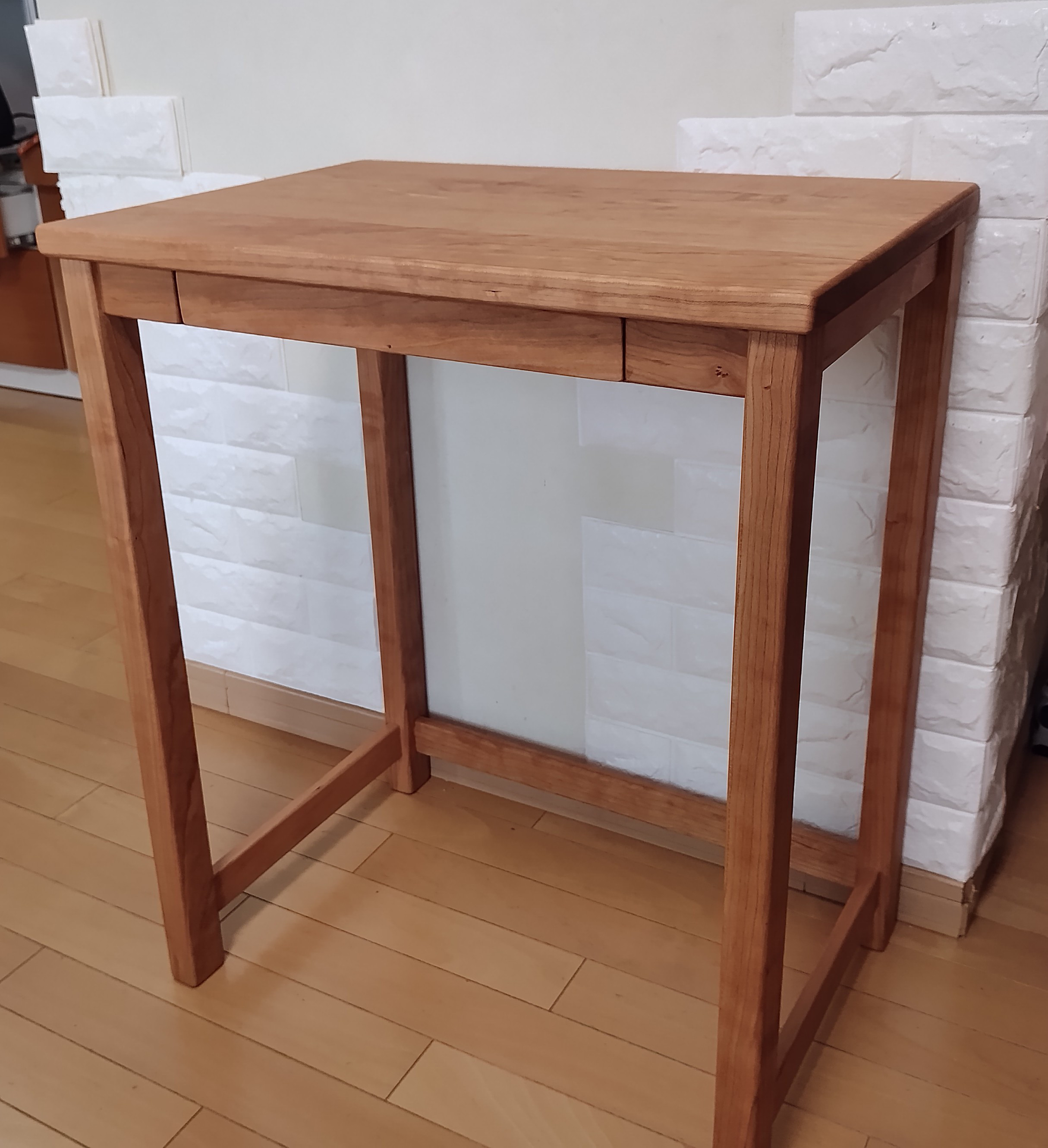 ナチュラルデスク・机・チェリー材(引き出し一個付き)