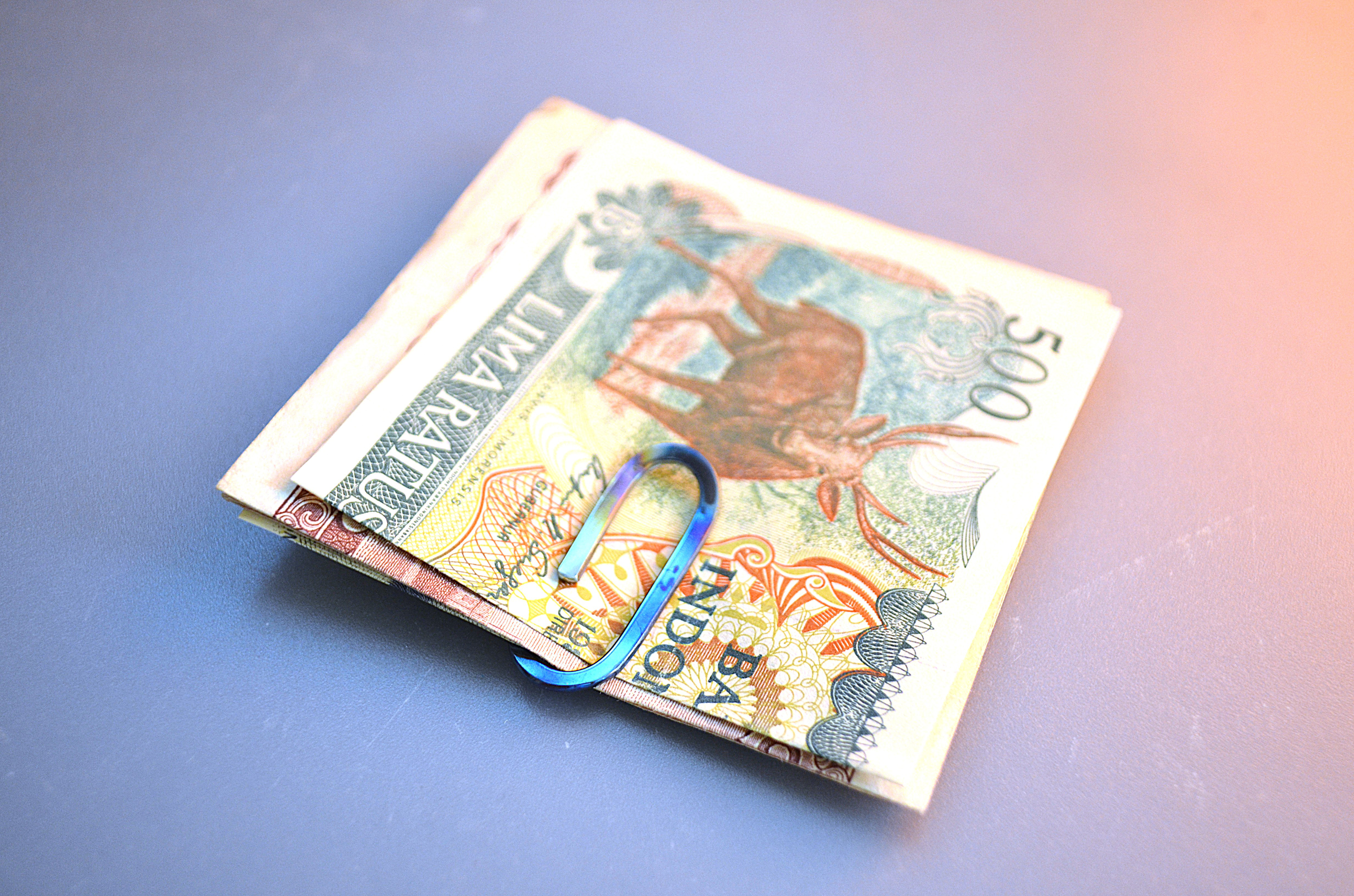 Titanium money clip・ゼムクリップ型64チタンマネークリップ・40mm