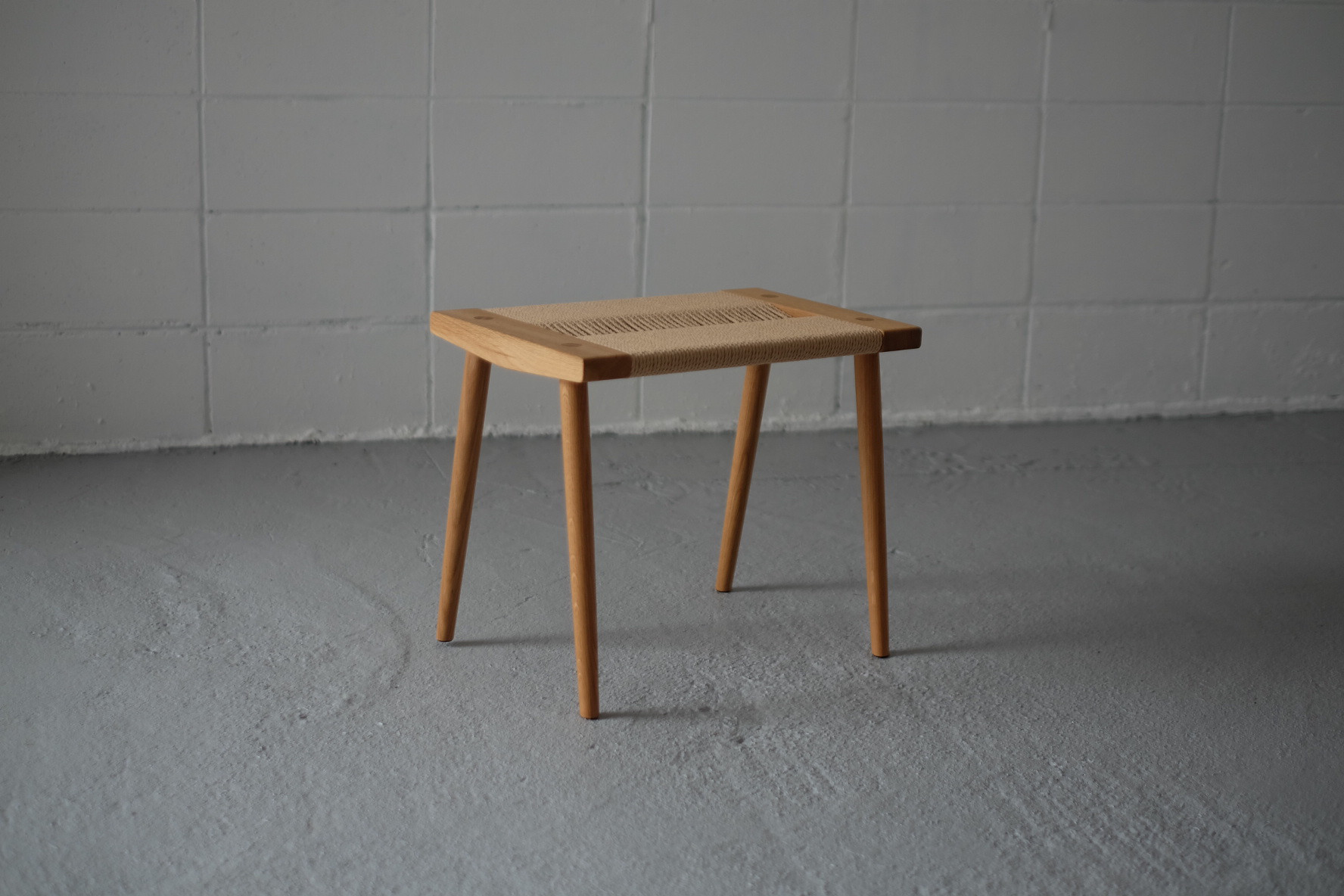 ペーパーコードスツール