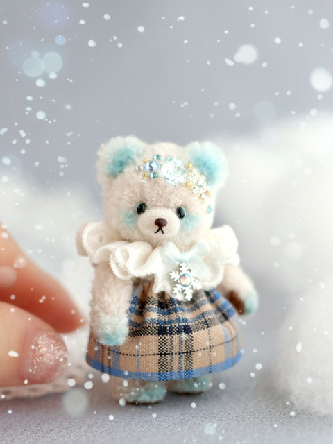 ビジュー白くま 雪 ミニチュア ドール インテリア