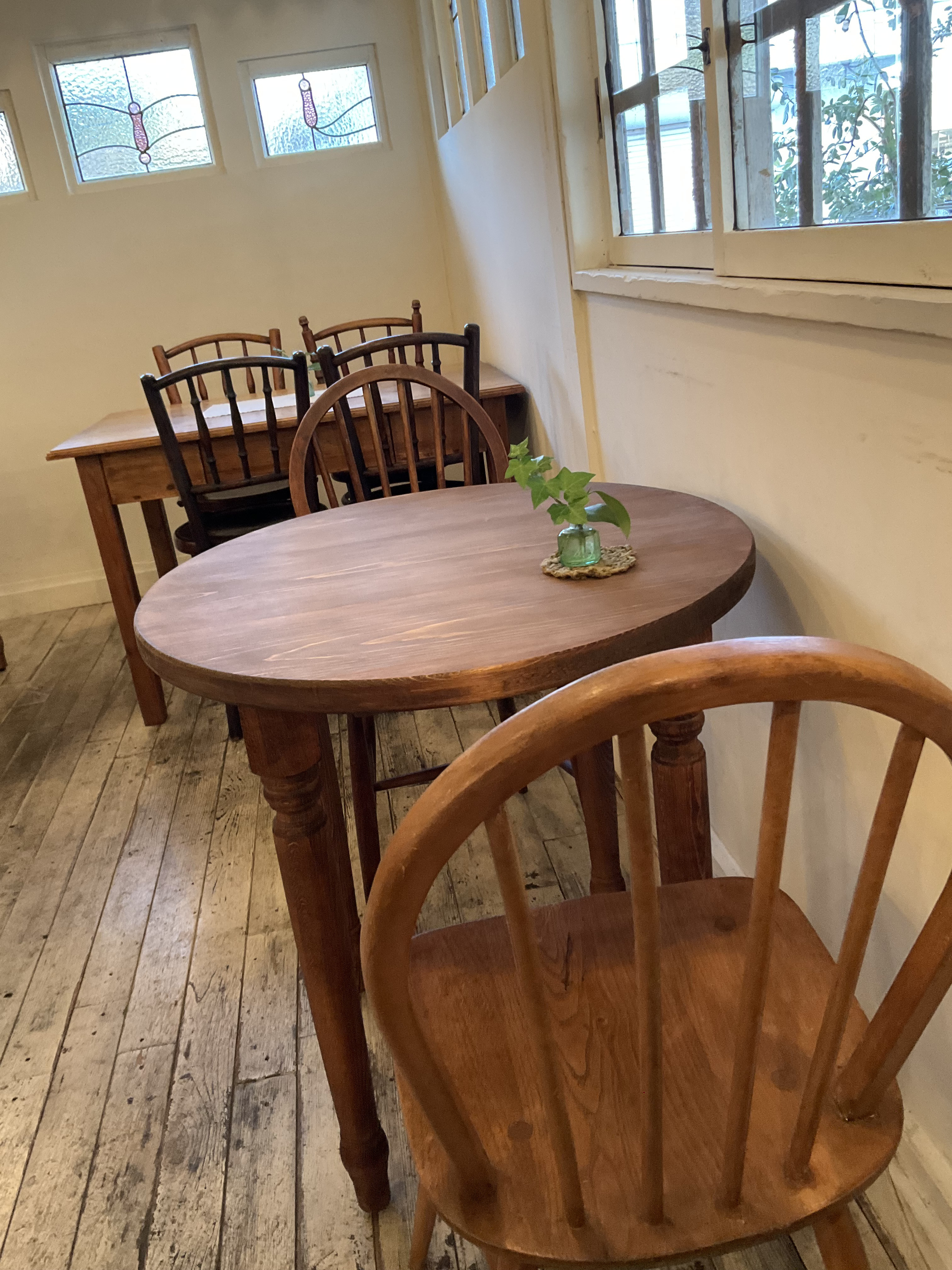 新作　丸テーブルw700　ろくろ足ヒノキ天板　　#ネイルデスク　#ネイルテーブル