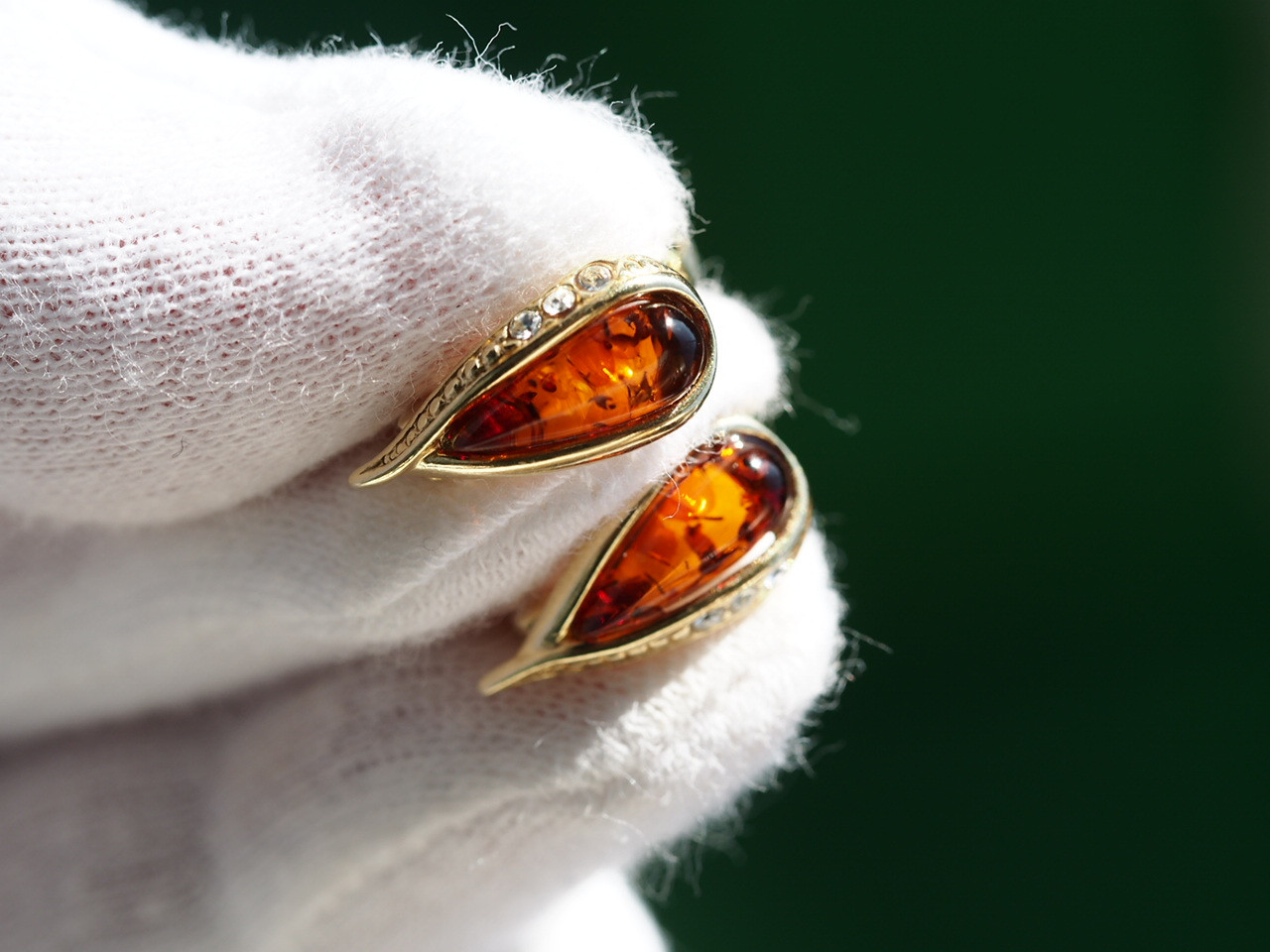 バルト海天然アンバー　雫　S925K18GPピアス（選択）