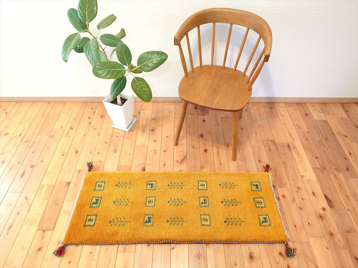 ペルシャ　ギャッベ ミニランナー　116x43cm  黄色　パネル　生命の木　ヤギ　羊　RJ15873